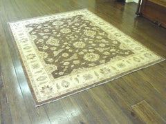 A Beautiful Ziegler Carpet: 298cm x 242cm