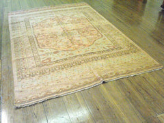 A Floral Qala-e-Now Kelim Rug: 283cm x 198cm