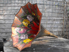 A Fine Early 20thC Hand Painted Petalled Edison Phonograph Sound Horn by The Tea Tray Company