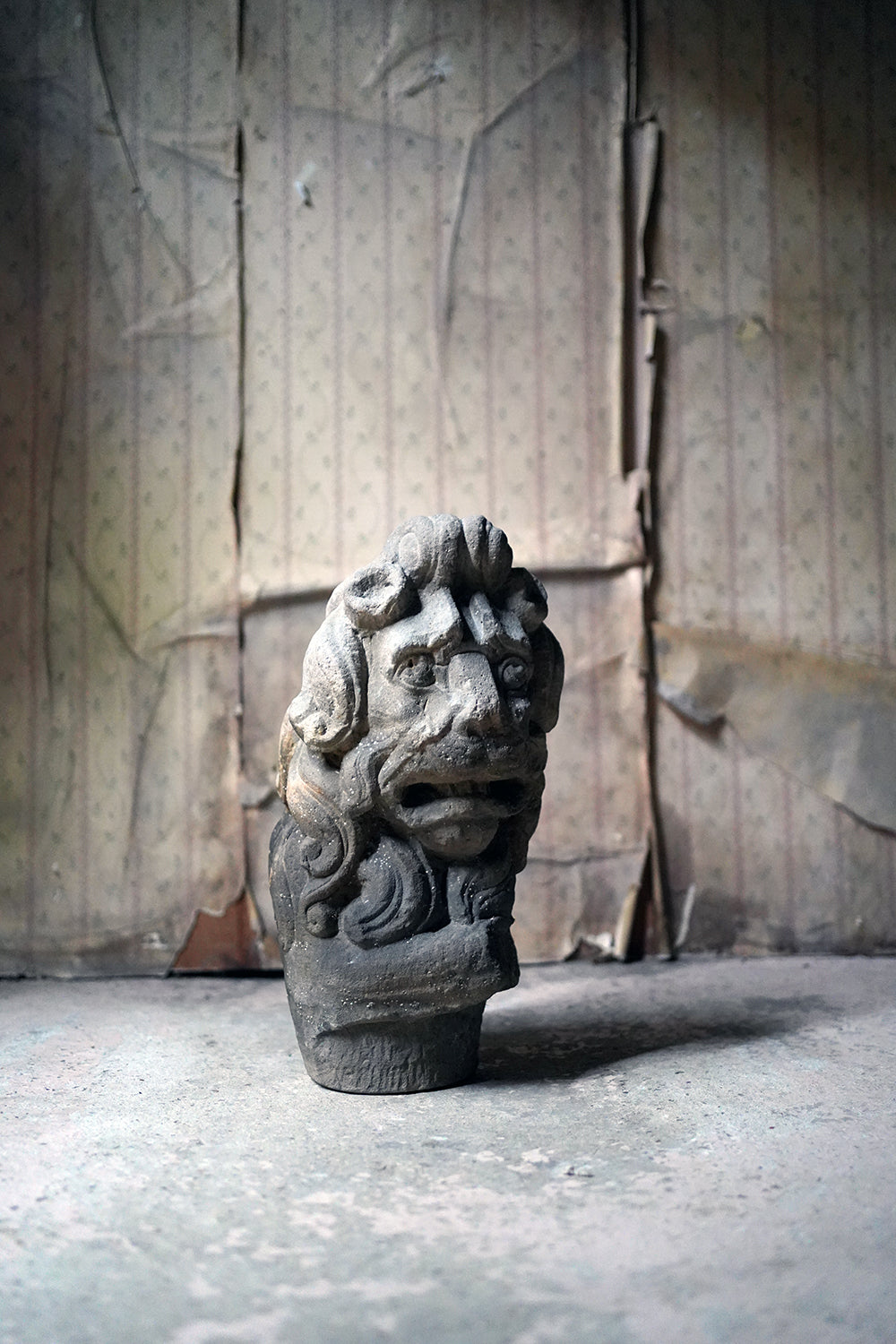 A 17thC Monastic Flemish Limestone Fragmental Head of a Lion c.1600-50