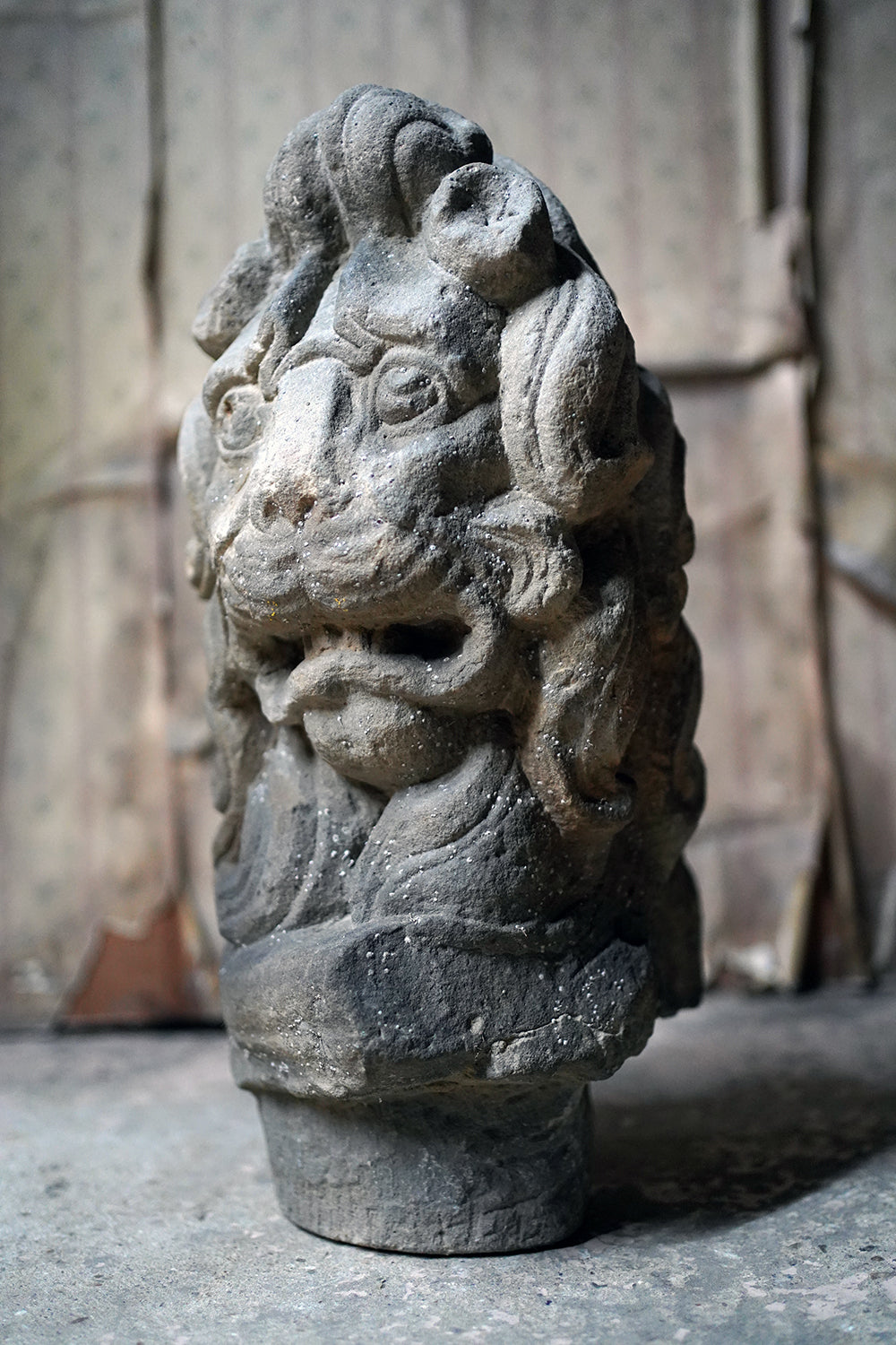 A 17thC Monastic Flemish Limestone Fragmental Head of a Lion c.1600-50