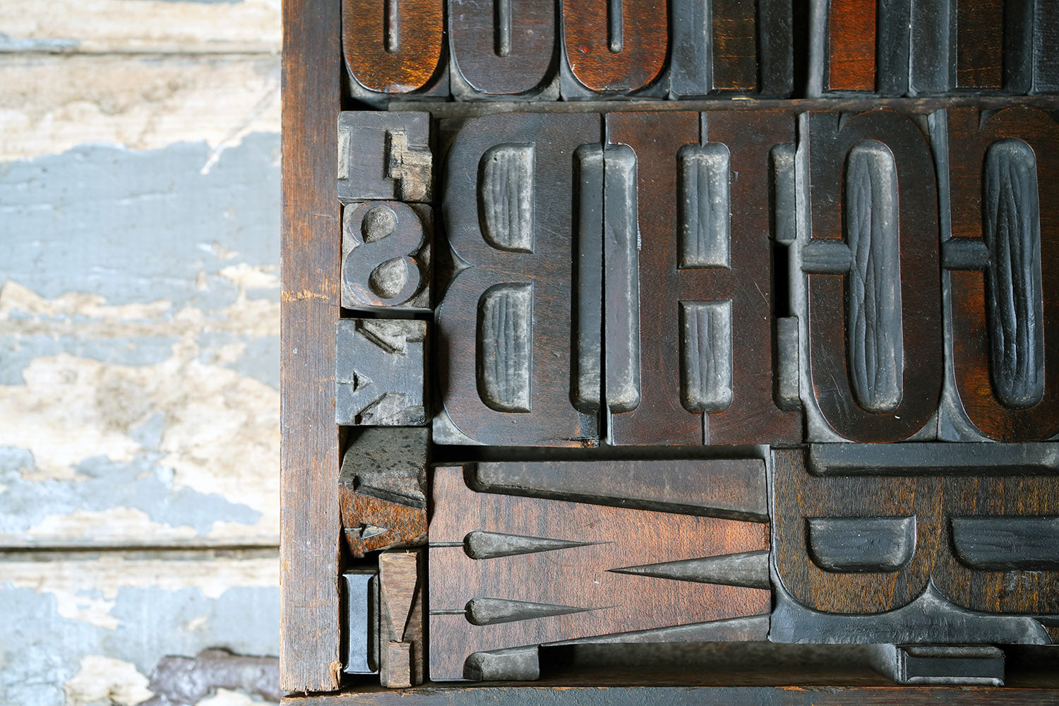 A 19thC Alphabet Tray of Wooden Letterpress Printing Blocks c.1895
