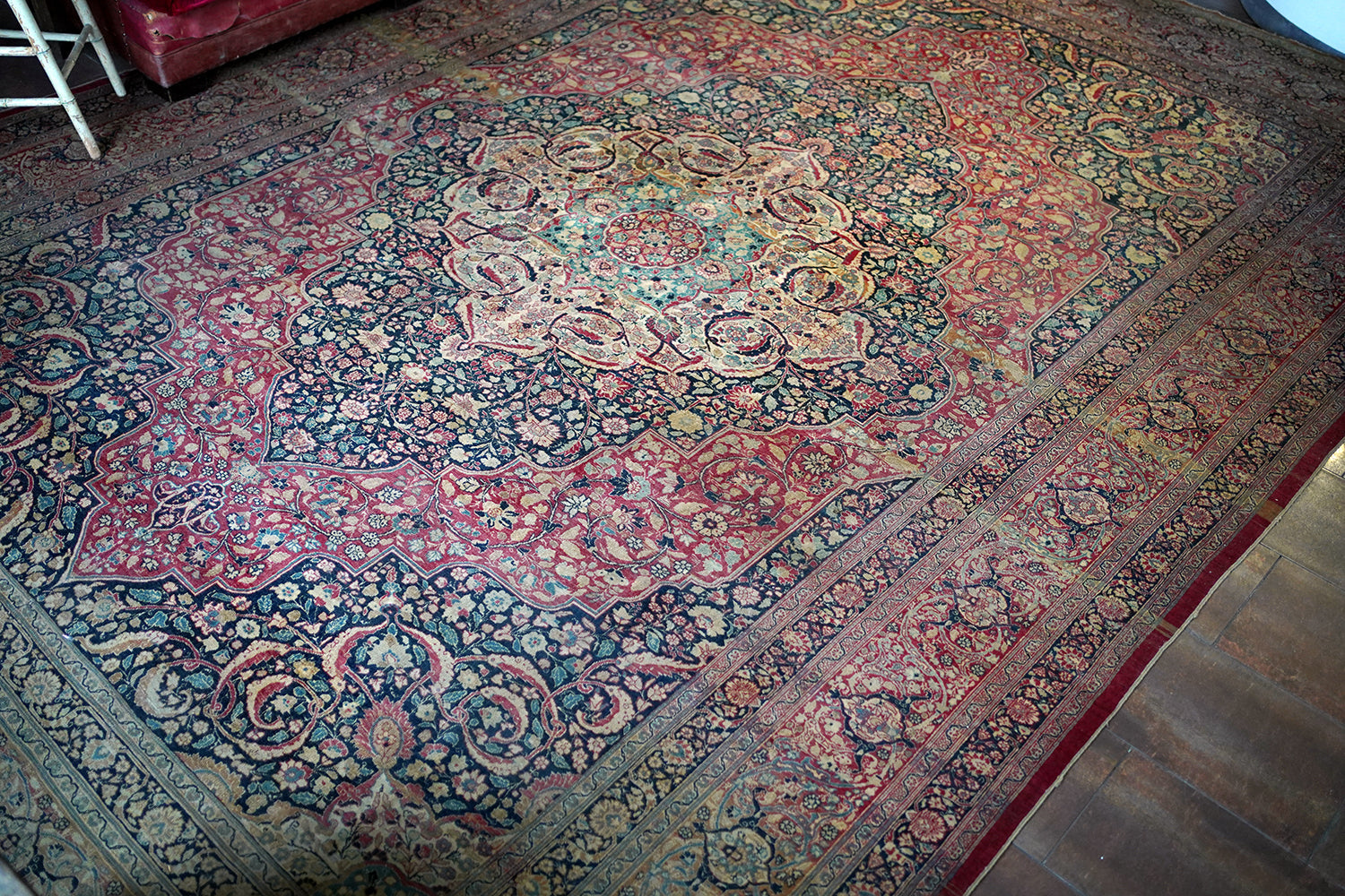 A Good Large Late 19thC Tabriz Carpet c.1900