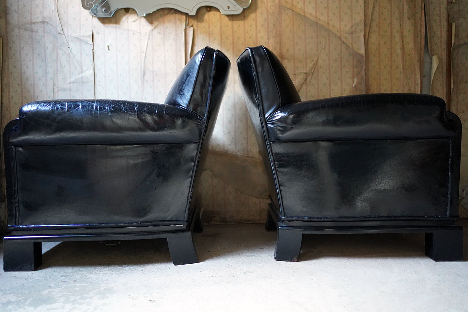 A Good Pair of French Art Deco Period Leather Club Armchairs c.1930