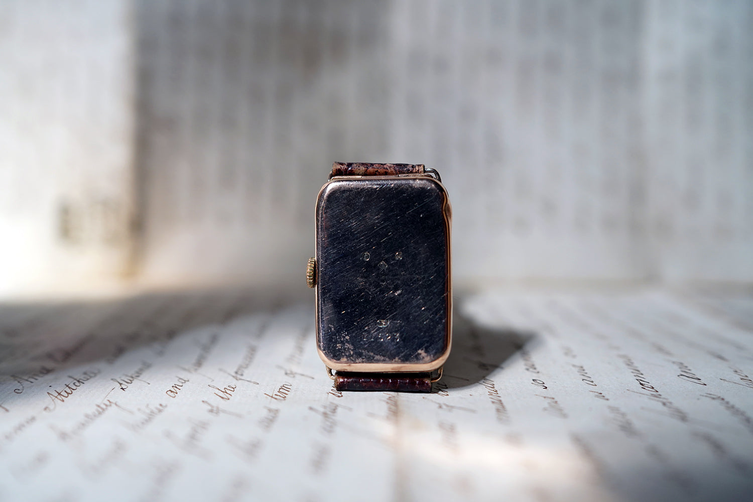 A 9ct Gold Art Deco Gentleman's Wristwatch; London 1924