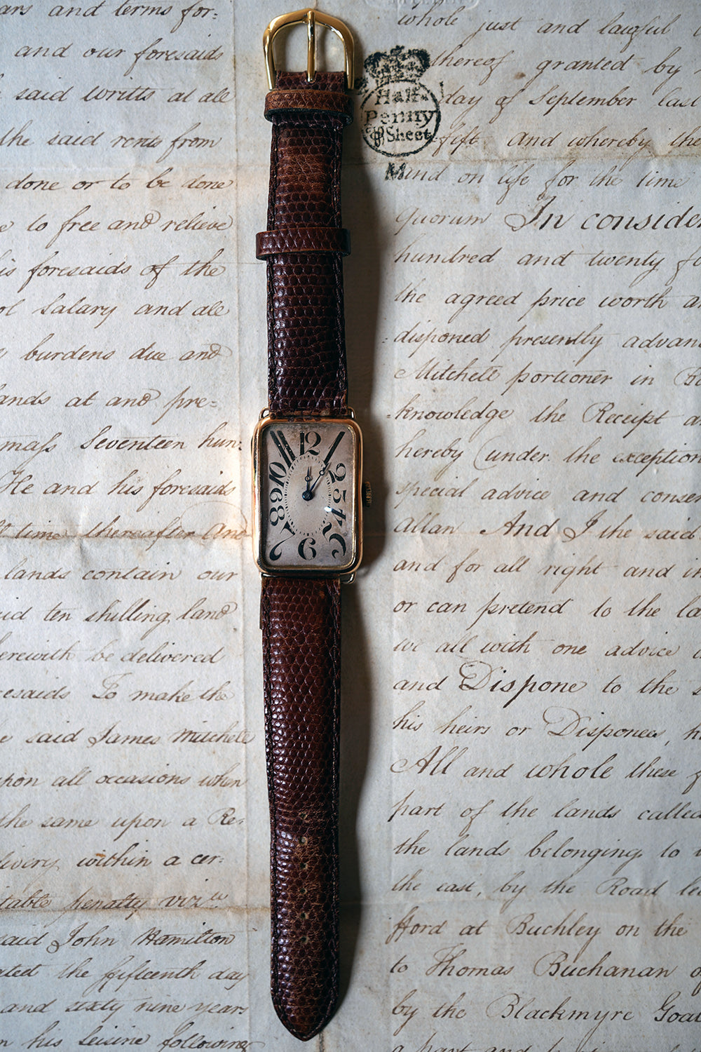 A 9ct Gold Art Deco Gentleman's Wristwatch; London 1924