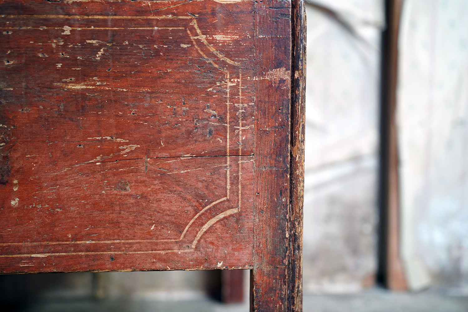 A George III Painted Pine Bedside Commode c.1780