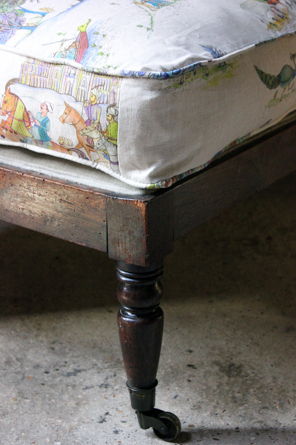 A Good Late Regency Period Faux Bamboo Beech Daybed c.1825-30