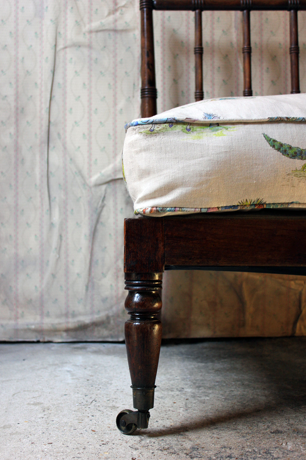 A Good Late Regency Period Faux Bamboo Beech Daybed c.1825-30