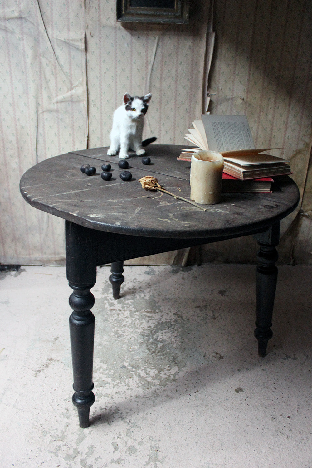 A 19thC Painted Pine Cricket Table c.1850-70