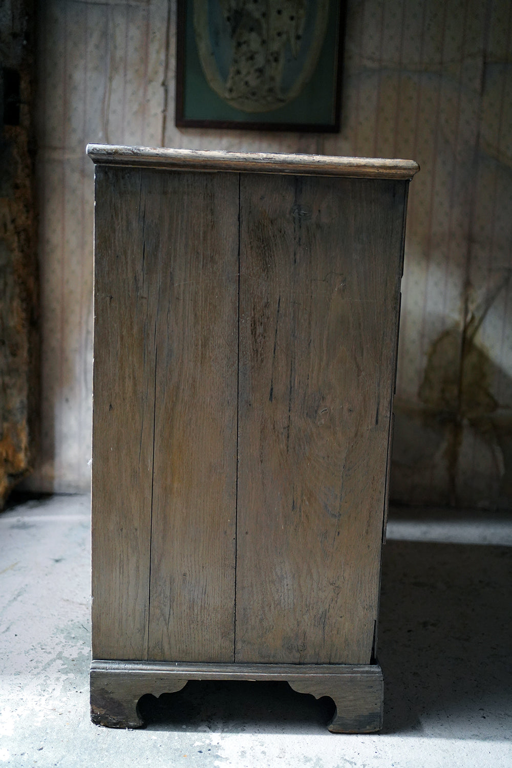 A George III Period Bleached Oak Chest of Drawers c.1790