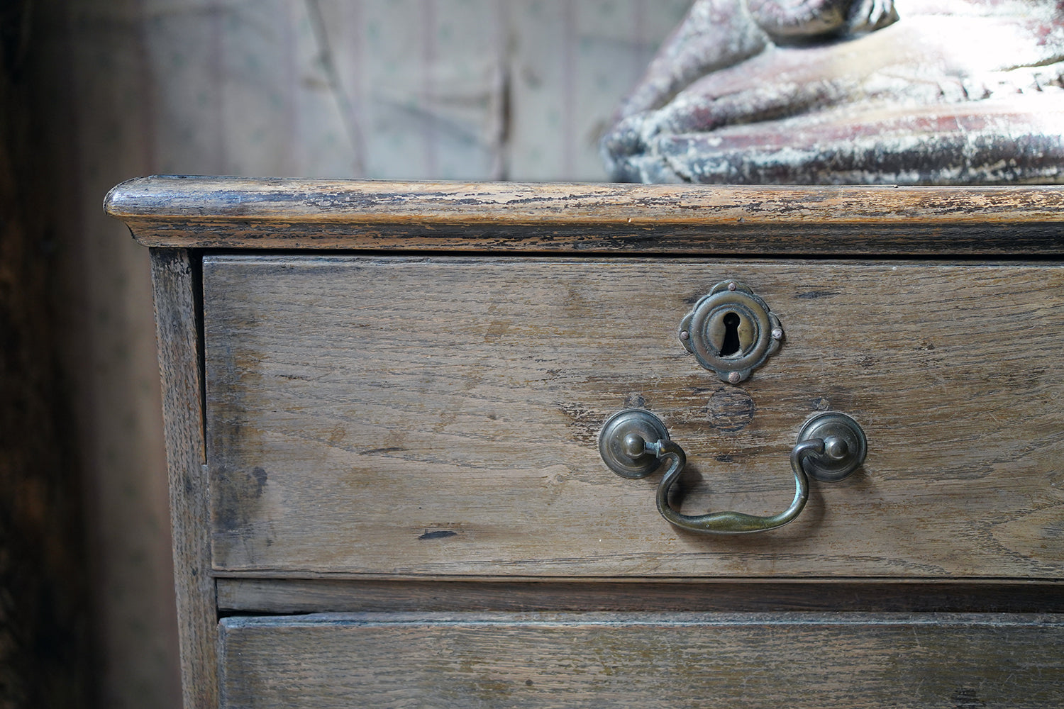 A George III Period Bleached Oak Chest of Drawers c.1790