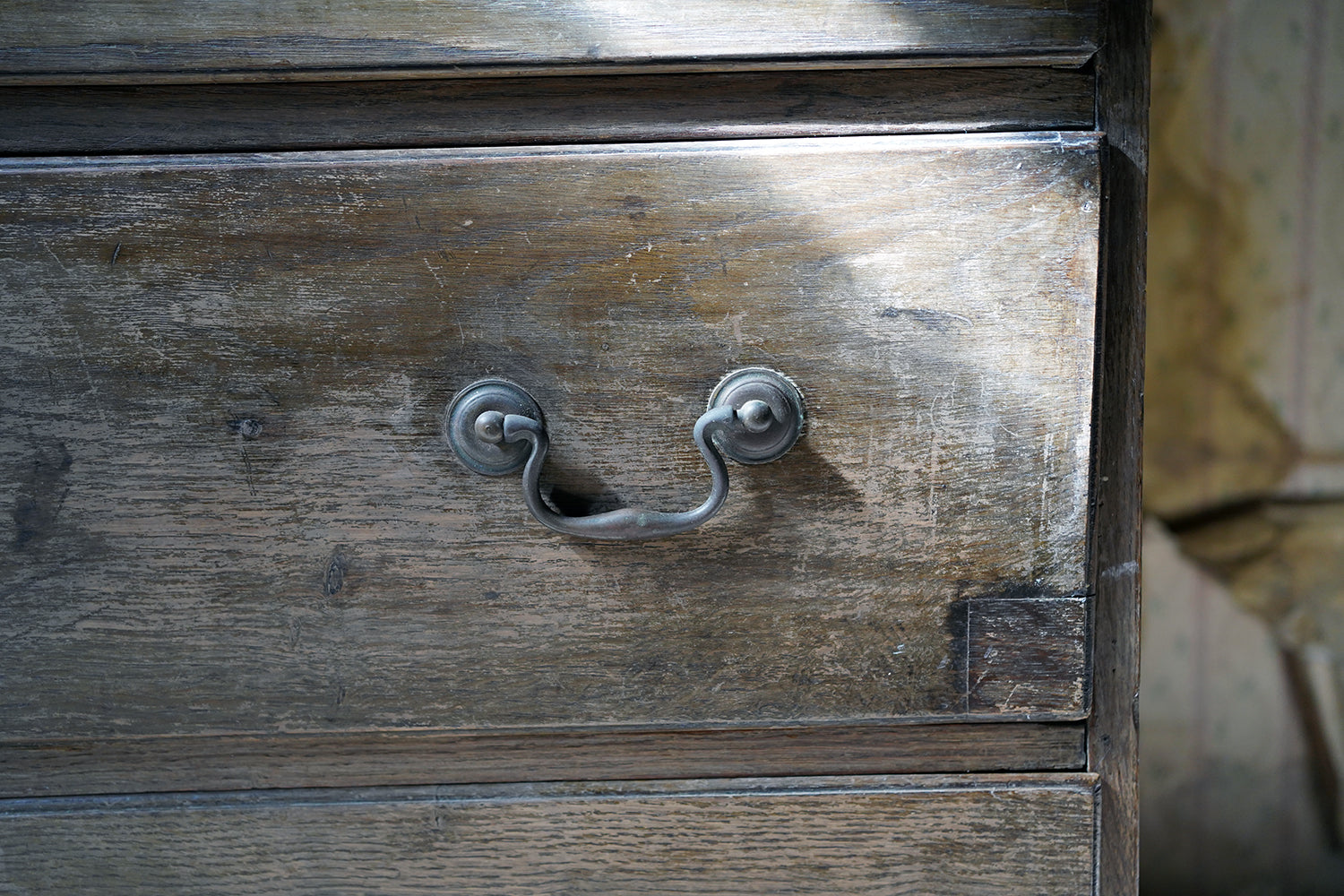 A George III Period Bleached Oak Chest of Drawers c.1790