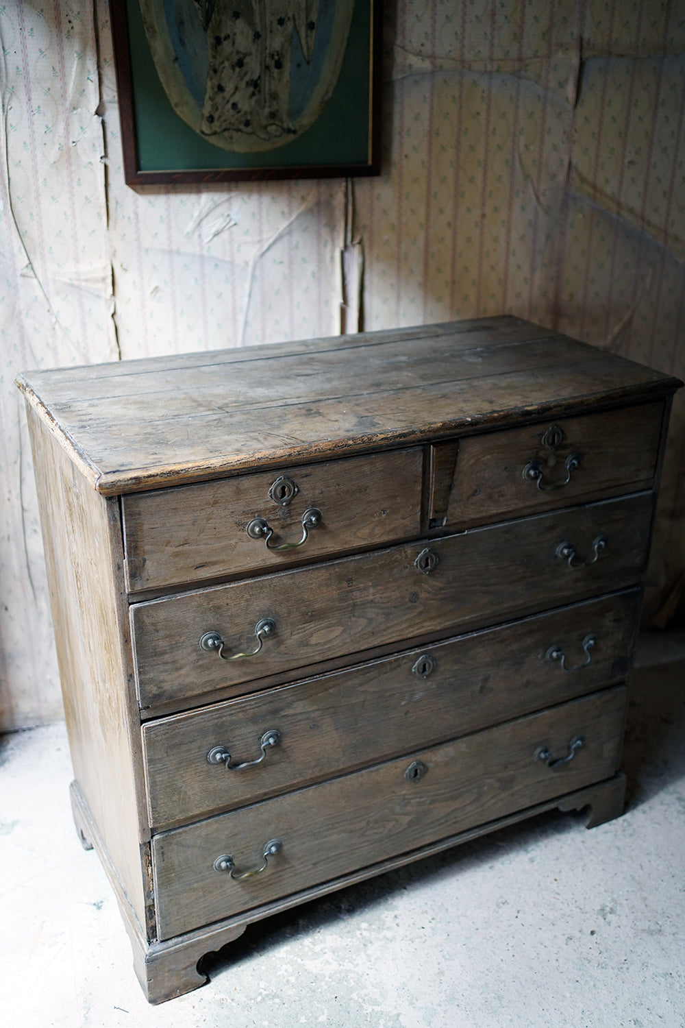 A George III Period Bleached Oak Chest of Drawers c.1790