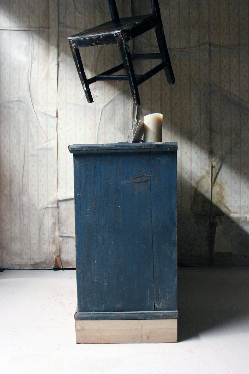A 19thC Continental Blue Painted Pine Chest of Drawers c.1840