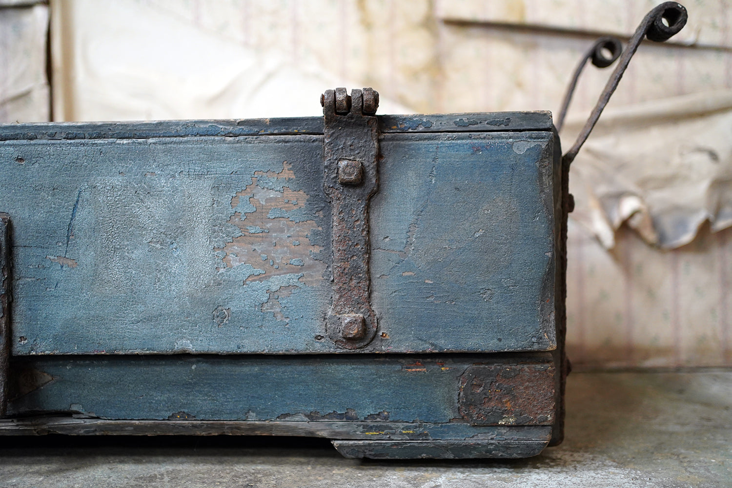 A 19thC Military Issue Blue Painted Pine & Wrought Iron Travelling Trunk