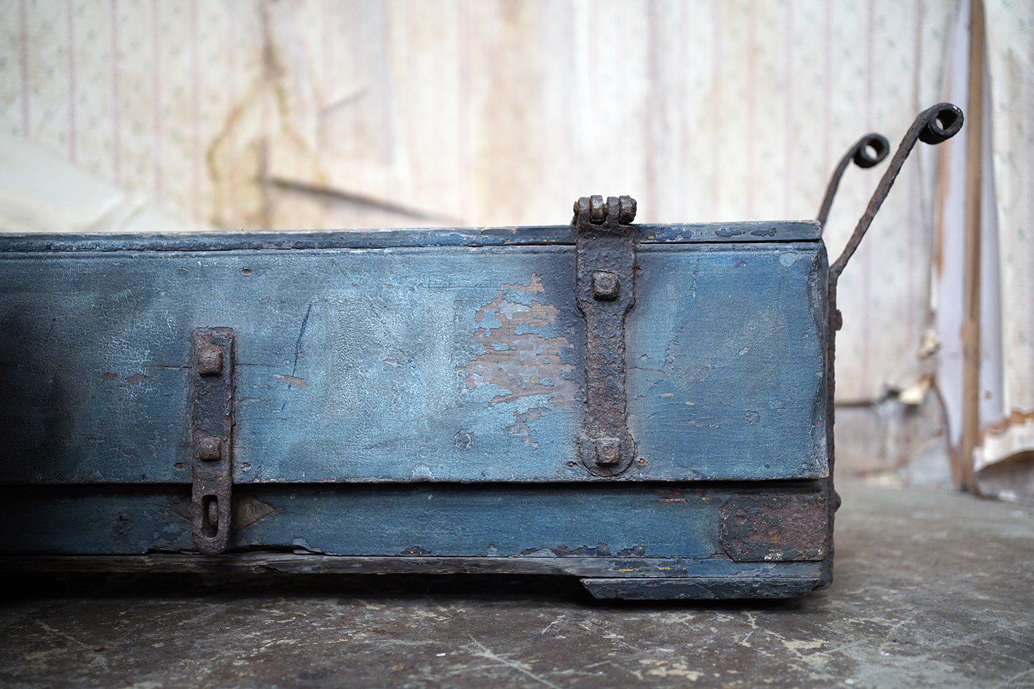 A 19thC Military Issue Blue Painted Pine & Wrought Iron Travelling Trunk