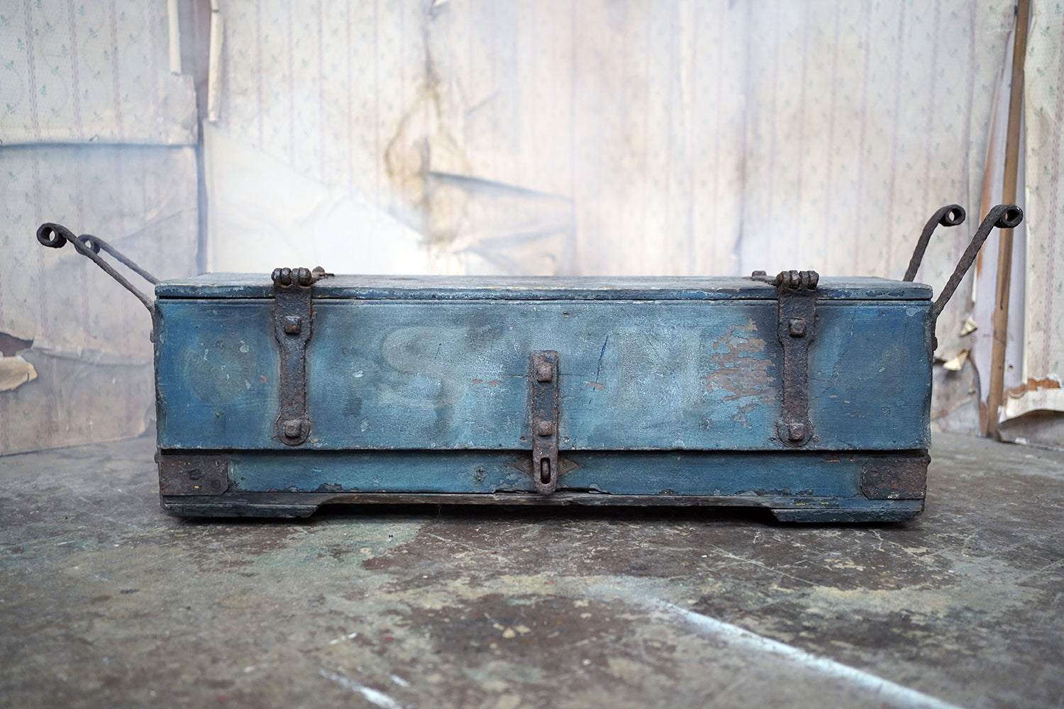 A 19thC Military Issue Blue Painted Pine & Wrought Iron Travelling Trunk