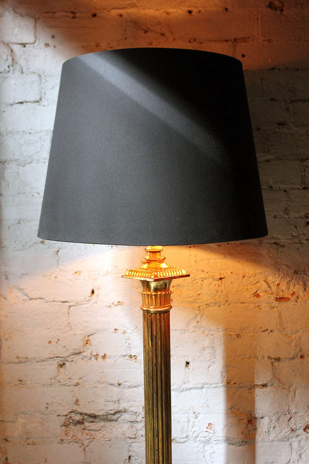 A Good Early 20thC Neoclassical Style Brass Telescopic Floor Lamp c.1920
