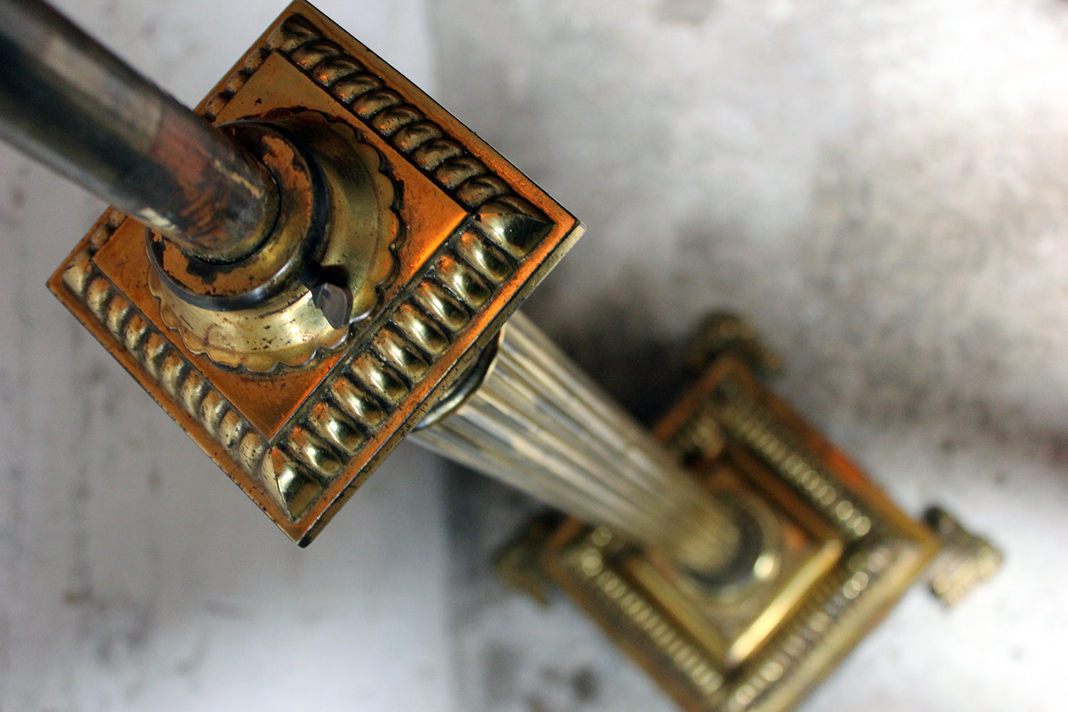 A Good Early 20thC Neoclassical Style Brass Telescopic Floor Lamp c.1920