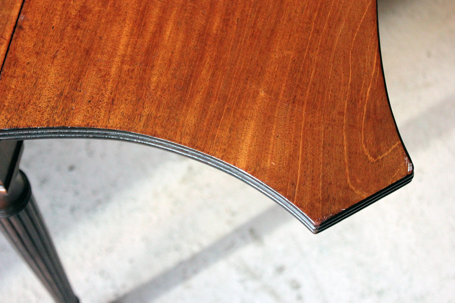 A George III Mahogany Butterfly Pembroke Table c.1780-90
