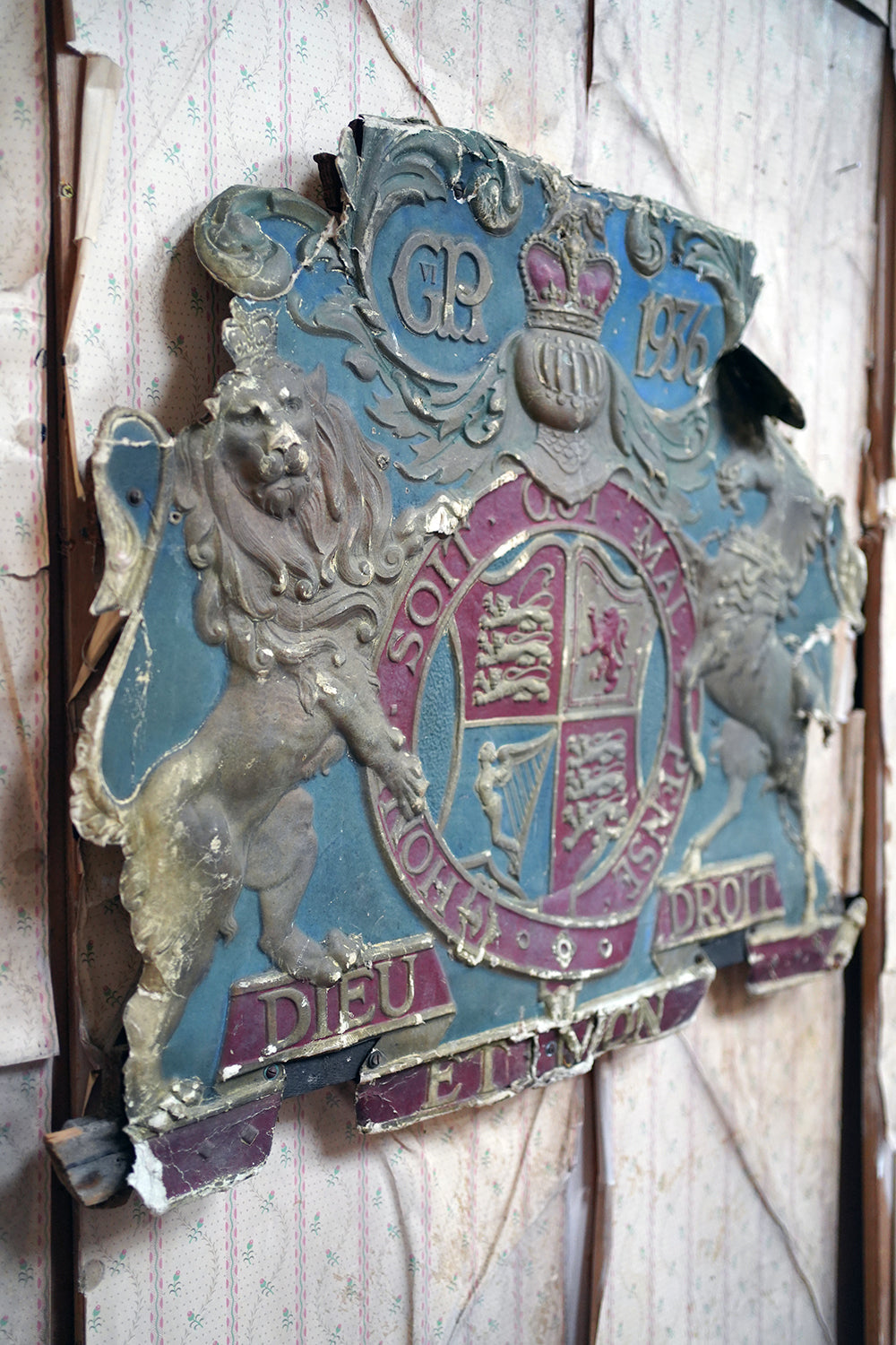 A George VI Polychrome Painted Card Coronation Coat of Arms c.1936