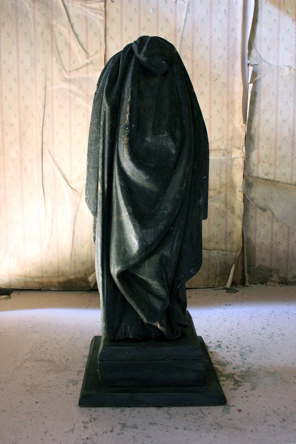 A Carved & Painted Pine George III Period Mourning Monument Urn c.1800