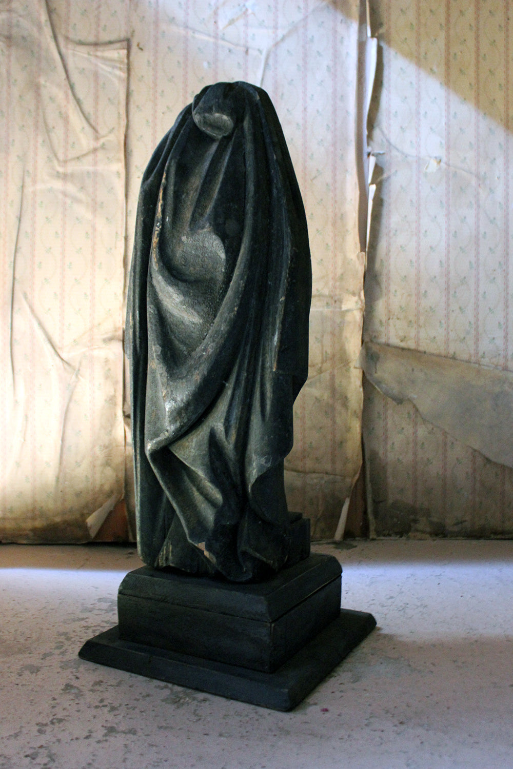 A Carved & Painted Pine George III Period Mourning Monument Urn c.1800