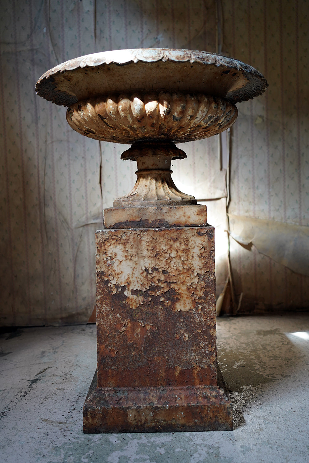 A Good Mid-Victorian Cast Iron Tazza Garden Urn & Stand c.1860-70