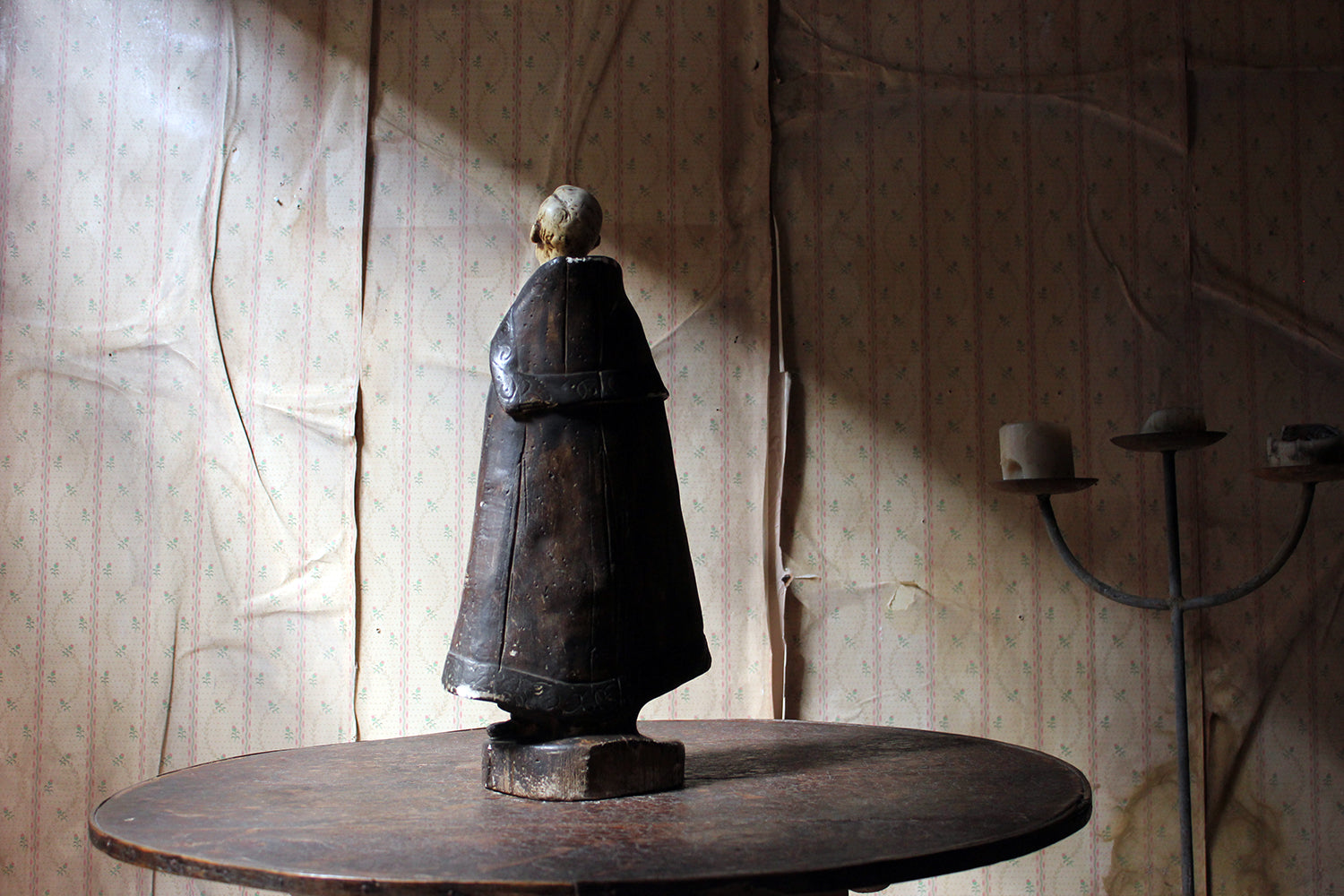 A 19thC Italian Painted Ceramic Figure of a Chanting Monk