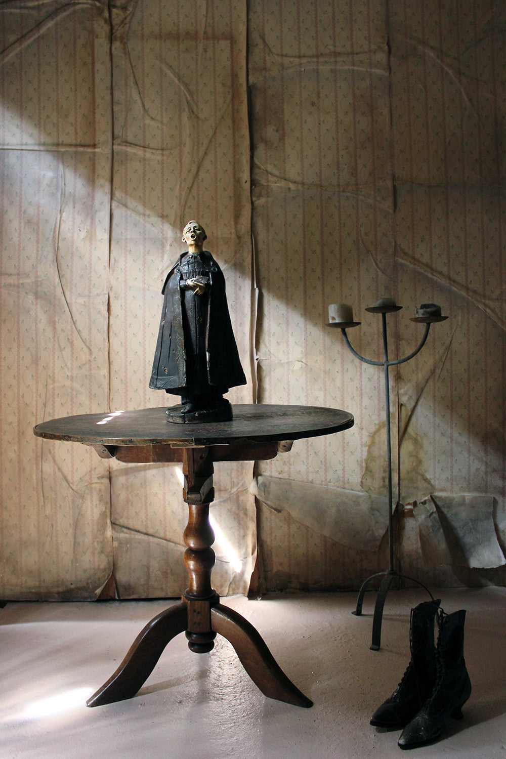 A 19thC Italian Painted Ceramic Figure of a Chanting Monk