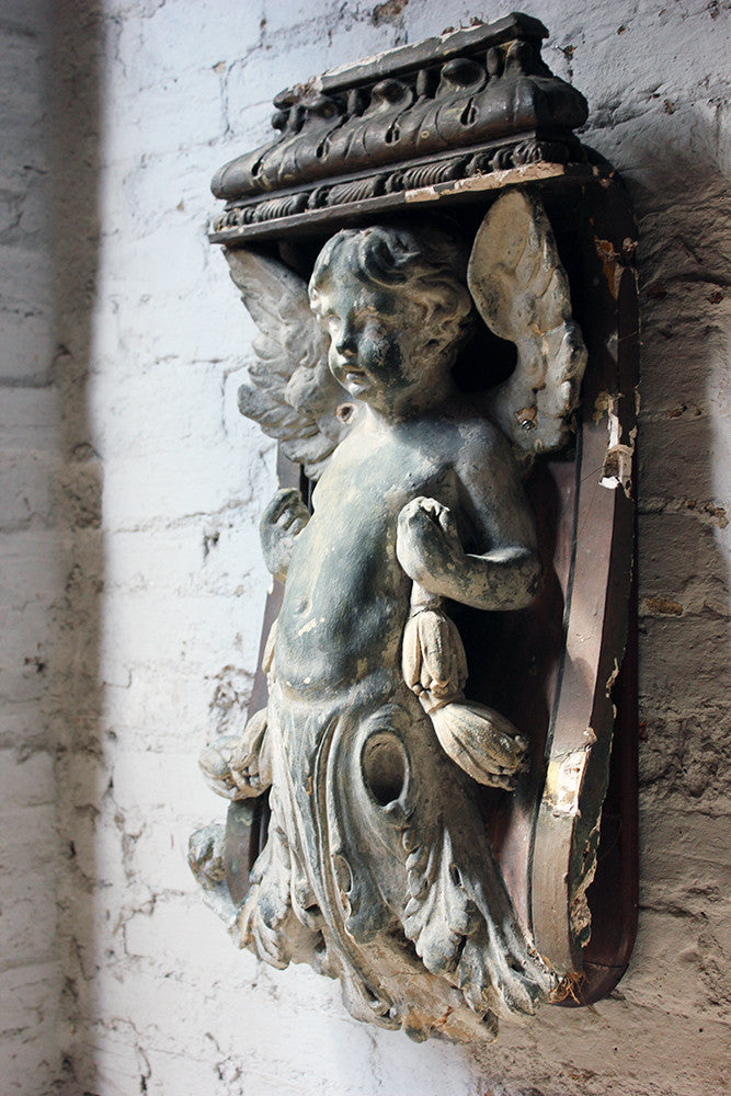 A Beautiful Early 18thC Architectural Angel Figure c.1700-50