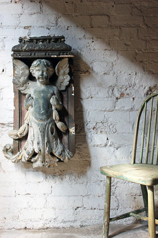 A Beautiful Early 18thC Architectural Angel Figure c.1700-50