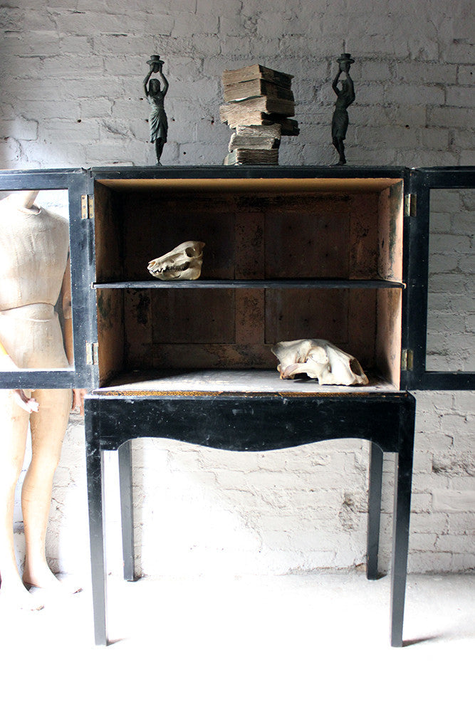 A Good Regency Period Black Japanned & Chinoiserie Decorated Display Cabinet on Stand