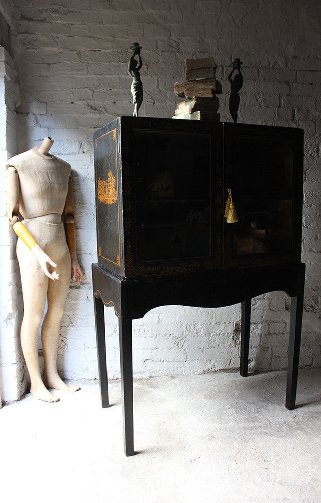 A Good Regency Period Black Japanned & Chinoiserie Decorated Display Cabinet on Stand