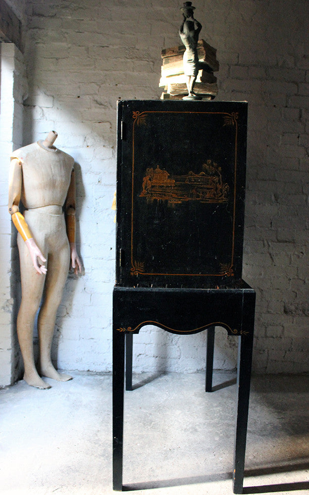 A Good Regency Period Black Japanned & Chinoiserie Decorated Display Cabinet on Stand