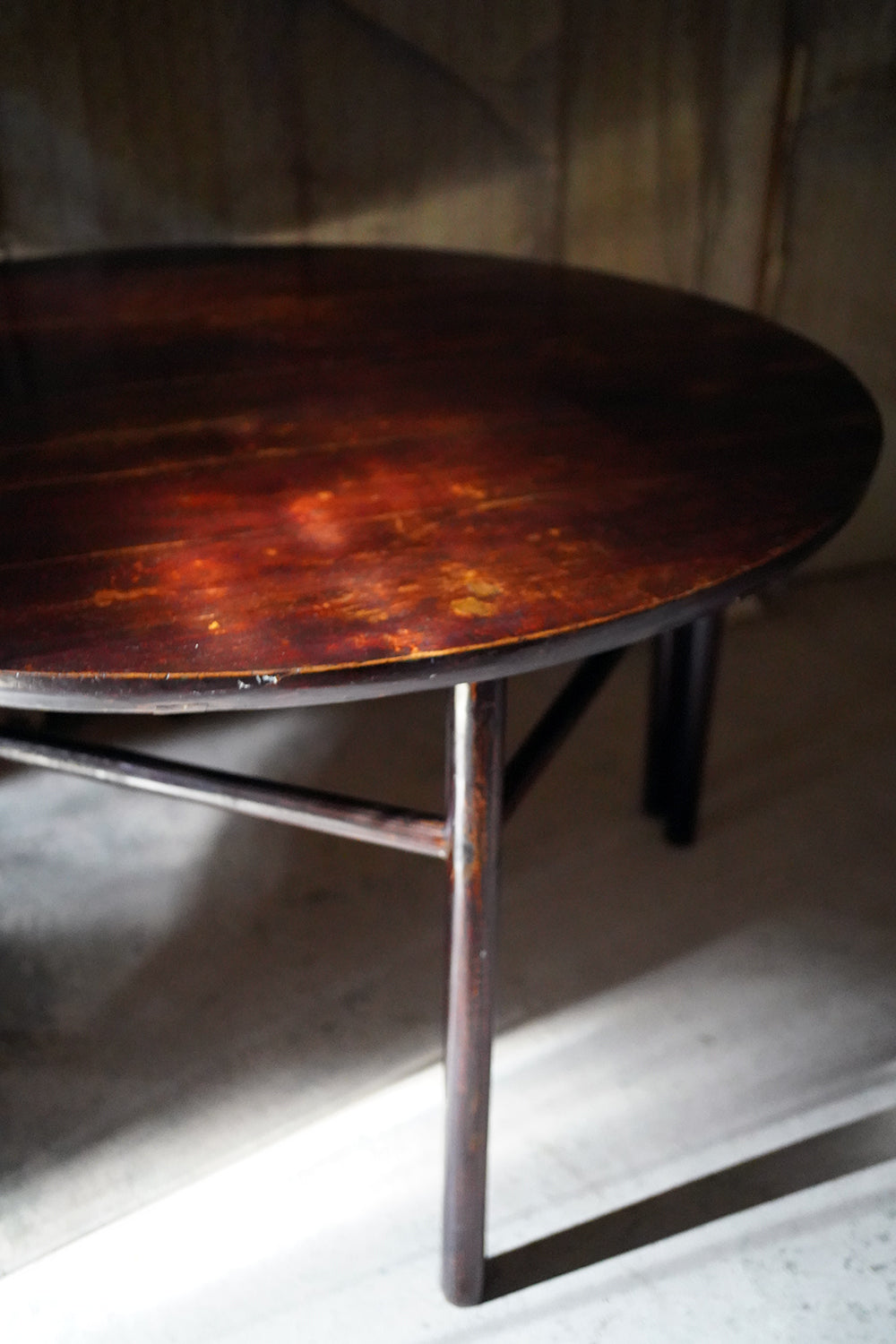A 19thC Chinese Lacquered Circular Dining Table