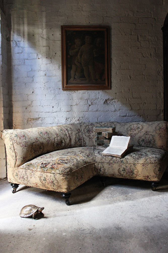 A Charming Edwardian Period Upholstered Corner Love Seat Sofa c.1900