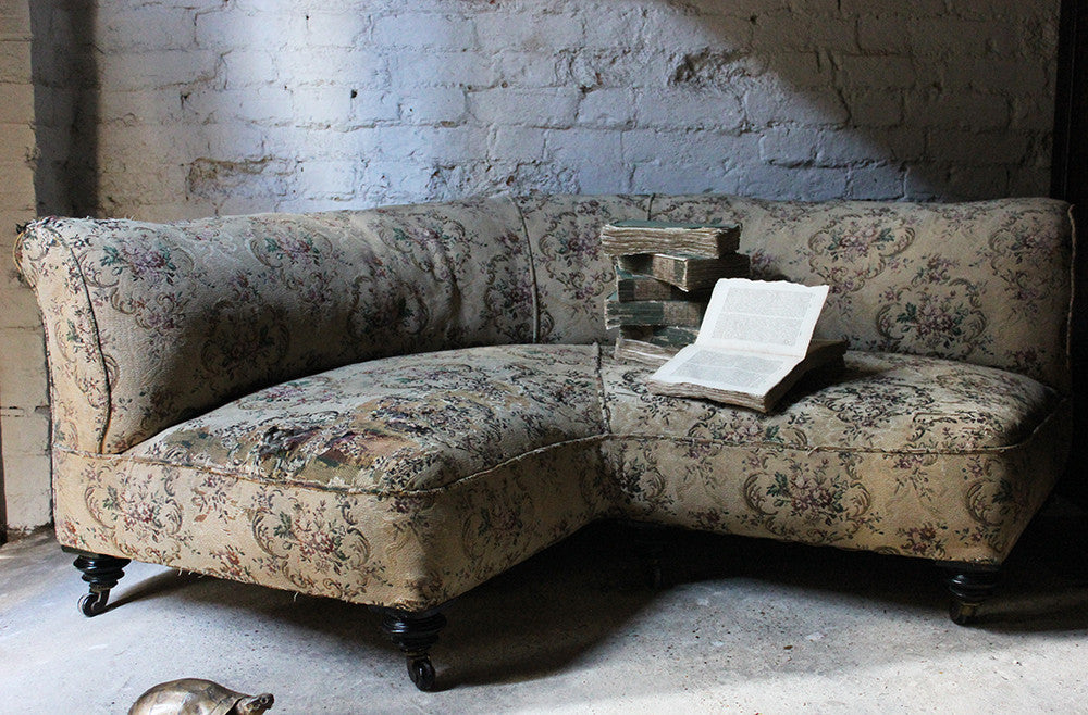 A Charming Edwardian Period Upholstered Corner Love Seat Sofa c.1900