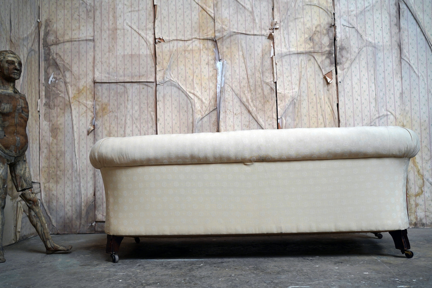 A Good Quality Late Victorian Upholstered Oak Chesterfield Sofa c.1880