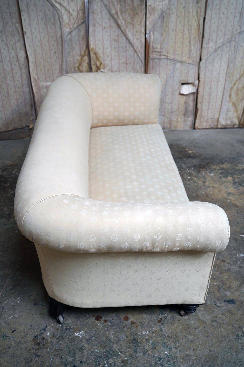 A Good Quality Late Victorian Upholstered Oak Chesterfield Sofa c.1880