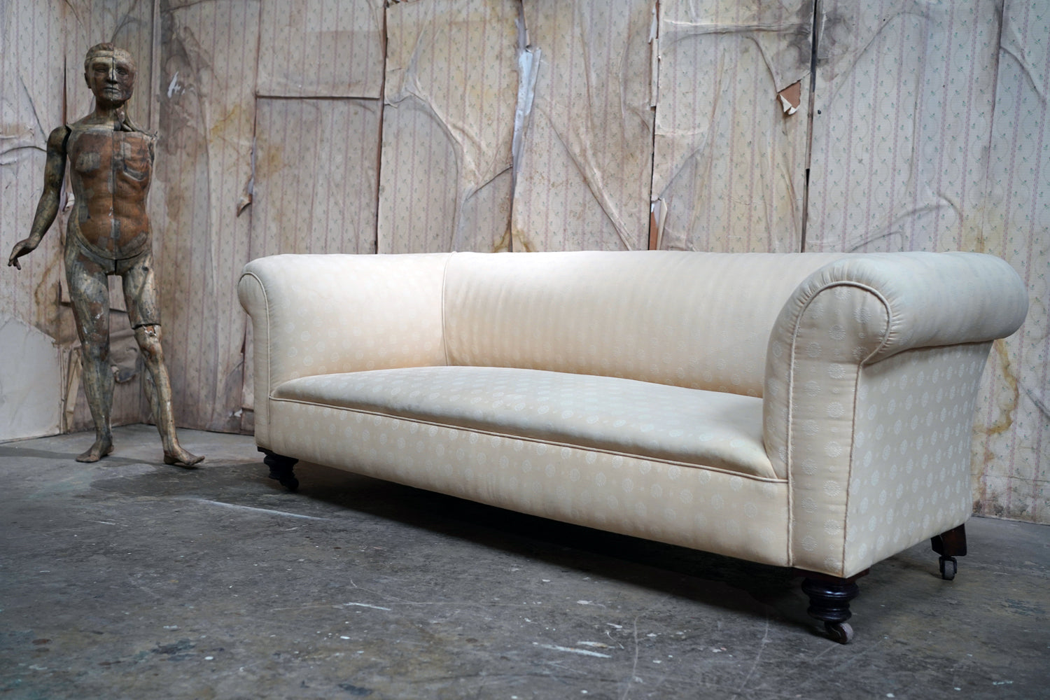 A Good Quality Late Victorian Upholstered Oak Chesterfield Sofa c.1880