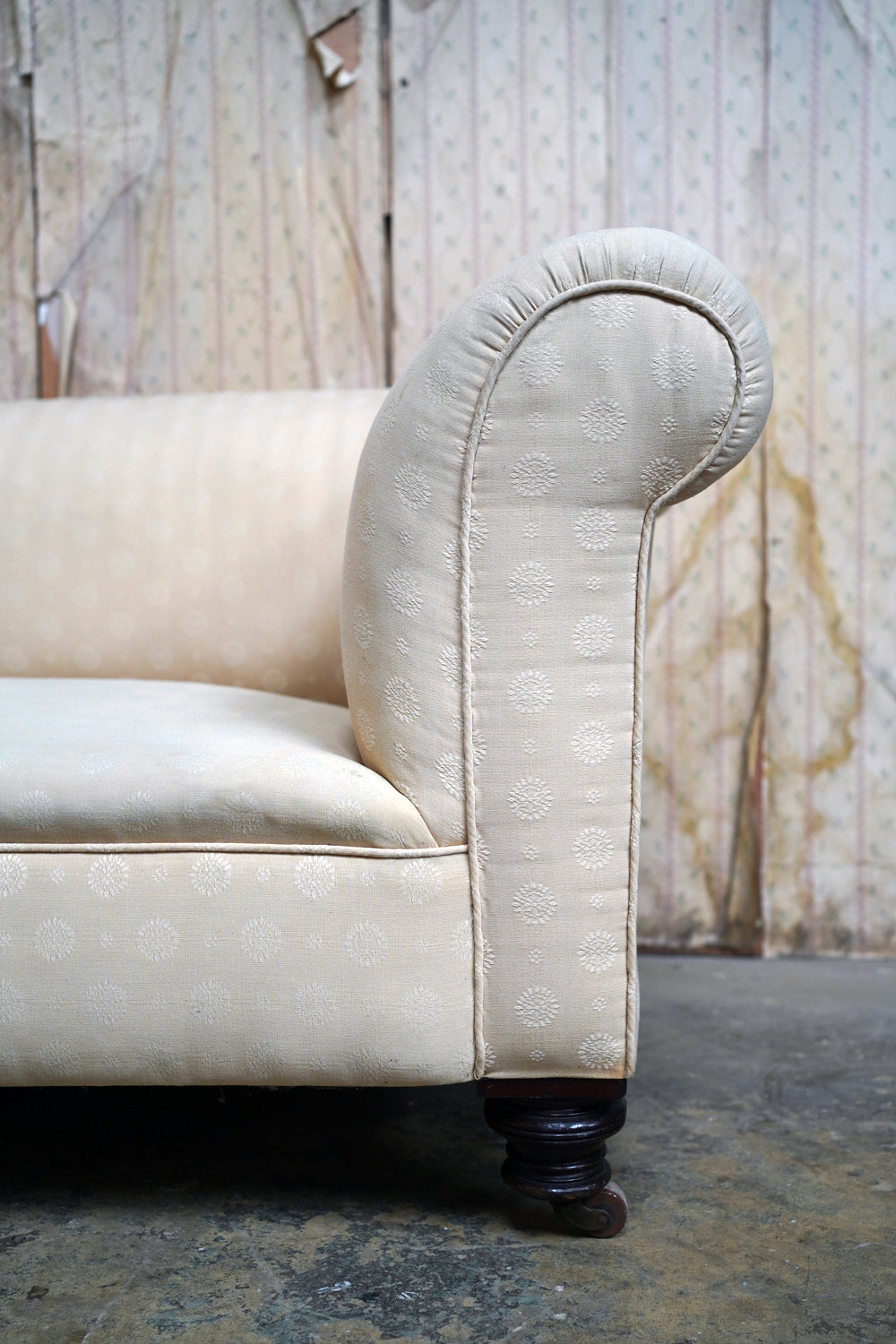 A Good Quality Late Victorian Upholstered Oak Chesterfield Sofa c.1880