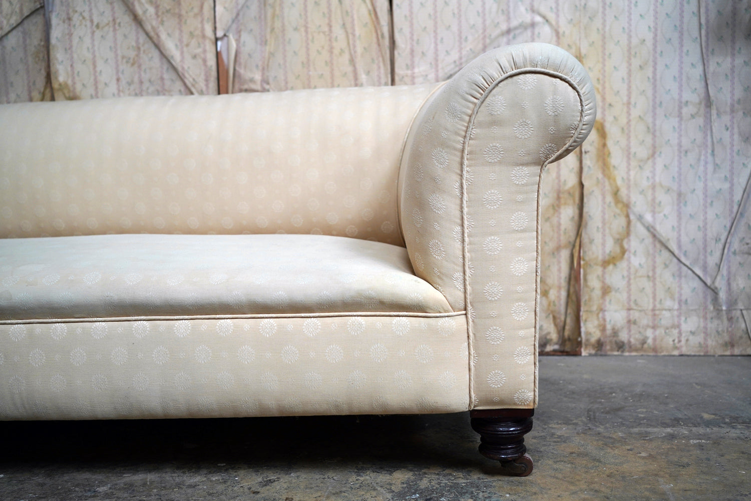 A Good Quality Late Victorian Upholstered Oak Chesterfield Sofa c.1880