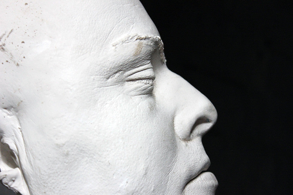 A Good 20thC Plaster Death Mask of a Burly Gentleman