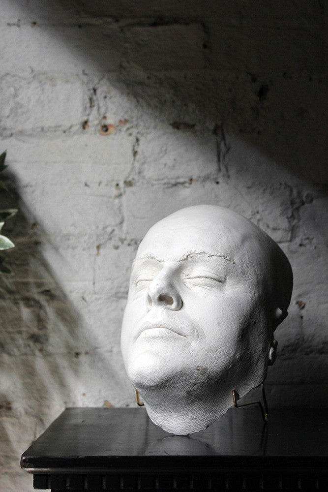 A Good 20thC Plaster Death Mask of a Burly Gentleman