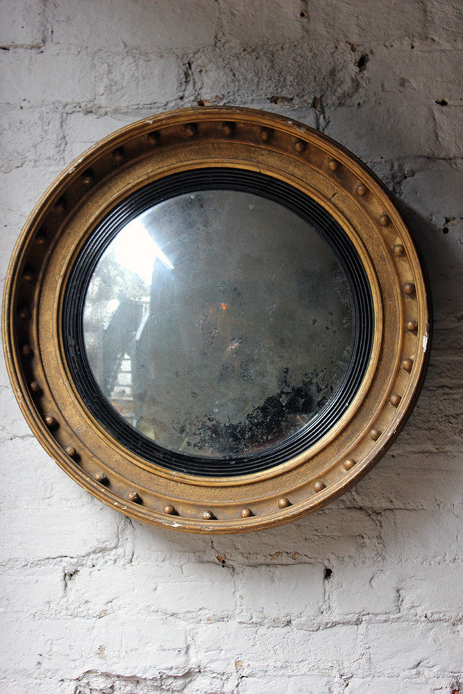 A Decorative Regency Period Giltwood & Gesso Convex Wall Mirror c.1820