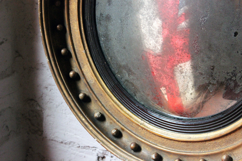 A Decorative Regency Period Giltwood & Gesso Convex Wall Mirror c.1820