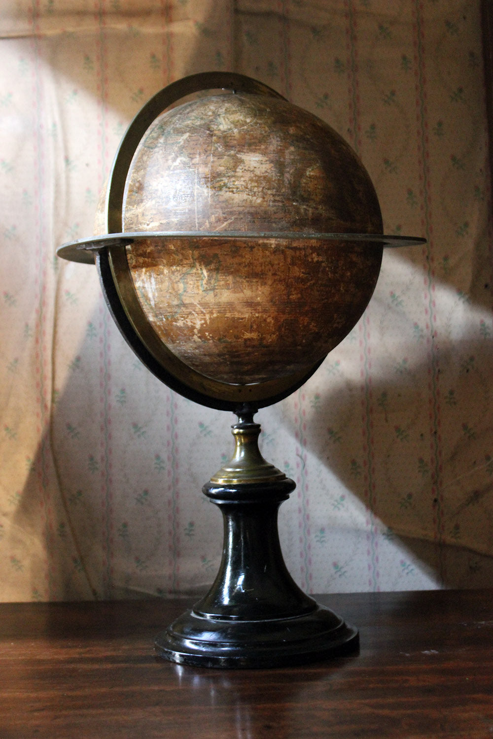A 19thC French Table Globe Prepared by Maison Dèlamarche Paris 1870