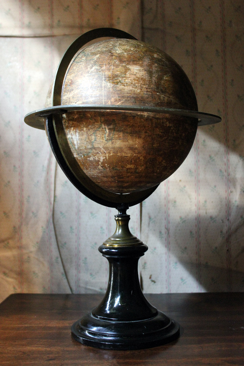 A 19thC French Table Globe Prepared by Maison Dèlamarche Paris 1870